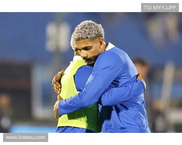 阿劳霍:乌拉圭中后卫的坚实防线,未来之星崛起