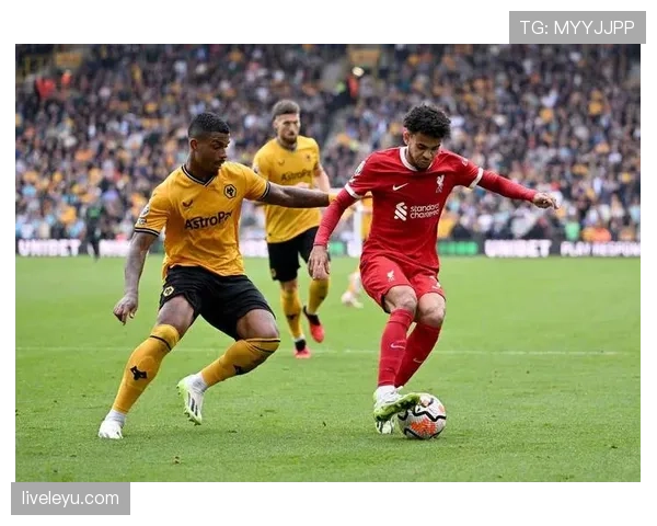 狼队传奇重返老特拉福德，开启历史新篇章