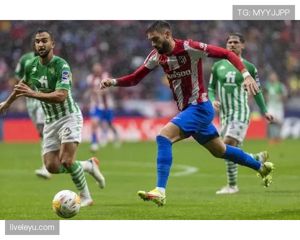 佛罗伦萨进攻火力稳健,彰显意甲竞争力新趋势 佛罗伦萨进攻火力稳健,彰显意甲竞争力新趋势