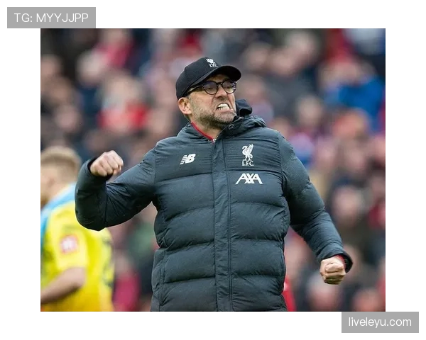 克洛普迎战穆里尼奥:战术博弈与激情碰撞的巅峰对决