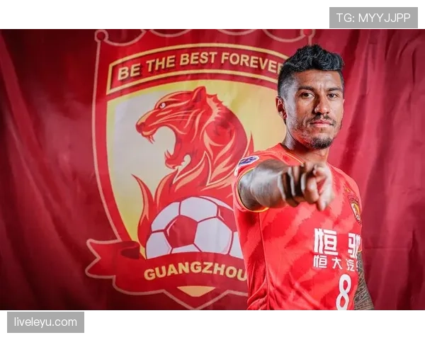 保利尼奥持续发挥稳定,球队在本赛季再次收益于他的出色表现 保利尼奥持续发挥稳定,球队在本赛季再次收益于他的出色表现